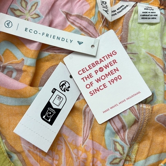 Roxy Easy Does It Mid Rise Floral Print
Pull-On Shorts NWT size L - Picture 9 of 13